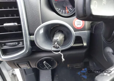 2017 Porsche Cayenne from USA, damaged, VIN WP1AA2A20HKA80413